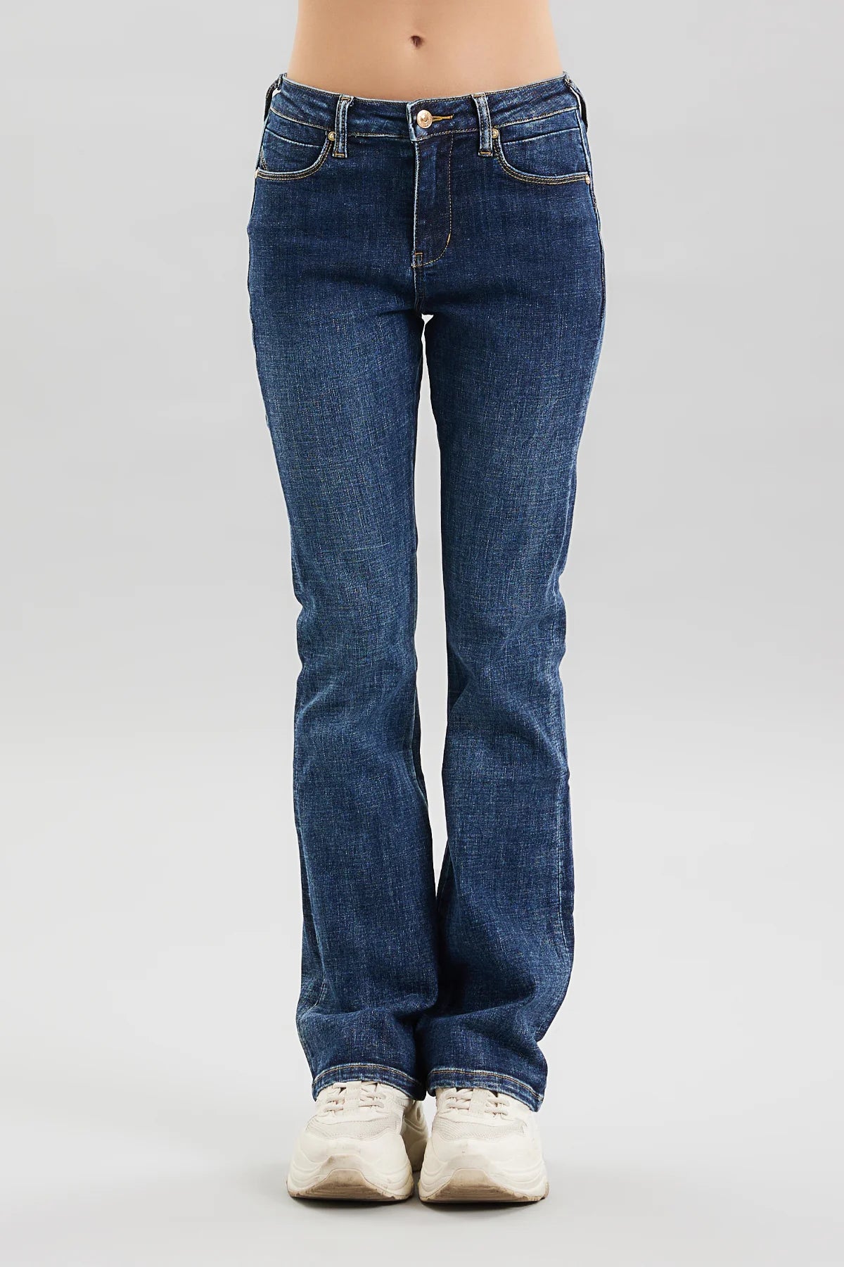 DT00006-LAYRA - JEANS - TAKE TWO