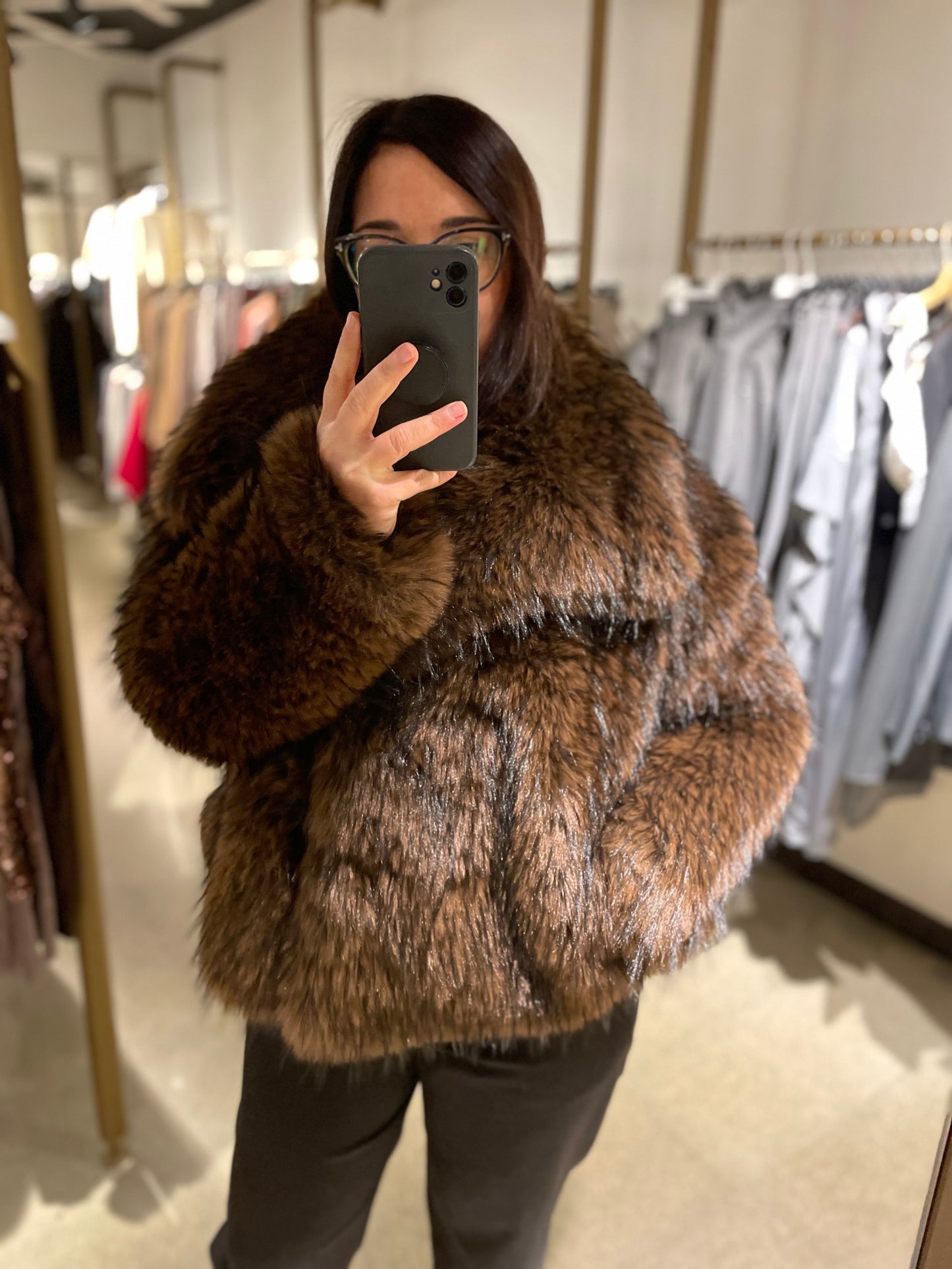 0552 - Eco Pelliccia - ELENA CASALI