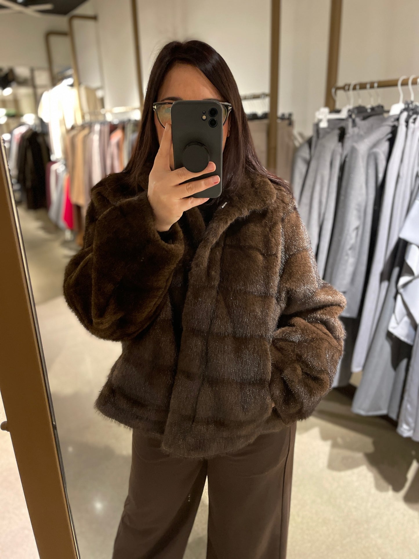 25075 - Eco Pelliccia - ELENA CASALI