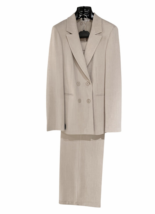 04630 - TAILLEUR - ELENA CASALI