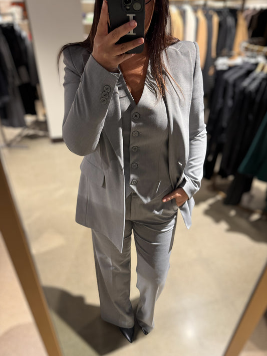 14802 - TAILLEUR - ELENA CASALI